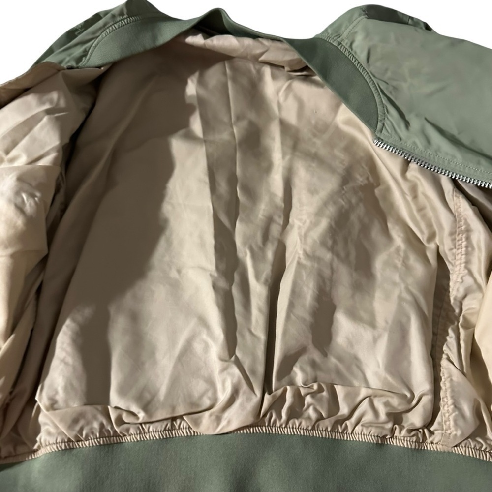 Alpha Industries Ma size medium bomber Jacket - Picture 4 of 7